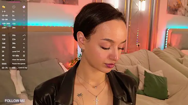 Snapshot of Lolly_Neal chatting on April 2026 03:43:01 PM Lolly Neal online show from April 2026 03:43:01 PM