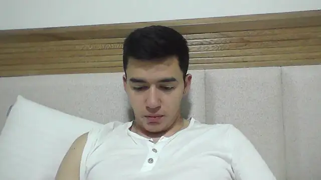 Estebitan vm online show from October 2025 03:10:01 PM