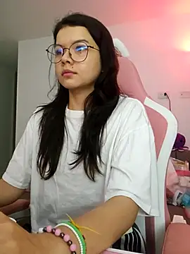 azumiichan online show from March 2026 12:39:02 AM