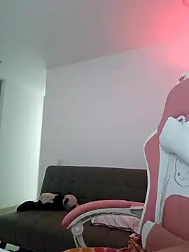 Snapshot of azumiichan chatting on March 2026 12:10:01 AM azumiichan online show from March 2026 12:10:01 AM