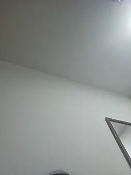 Snapshot of azumiichan chatting on April 2026 12:15:02 AM azumiichan online show from April 2026 12:15:02 AM