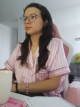 azumiichan online show from June 2026 11:59:01 AM