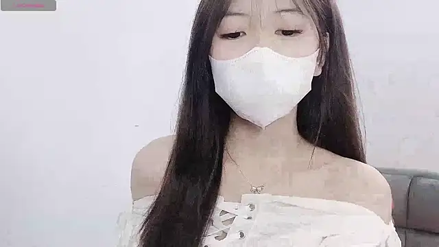 tanhxiu online show from December 2024 01:25:02 PM