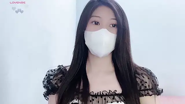 tanhxiu online show from February 2026 06:00:02 PM