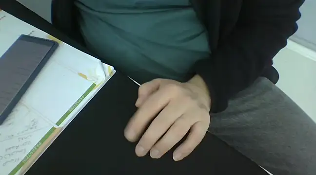 Snapshot of Koraymoray15 chatting on February 2025 07:58:02 AM Koraymoray15 online show from February 2025 07:58:02 AM