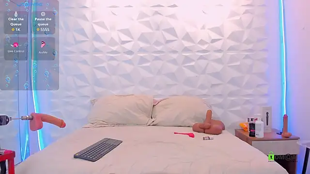 nahomi sex1 online show from April 2026 12:35:01 PM