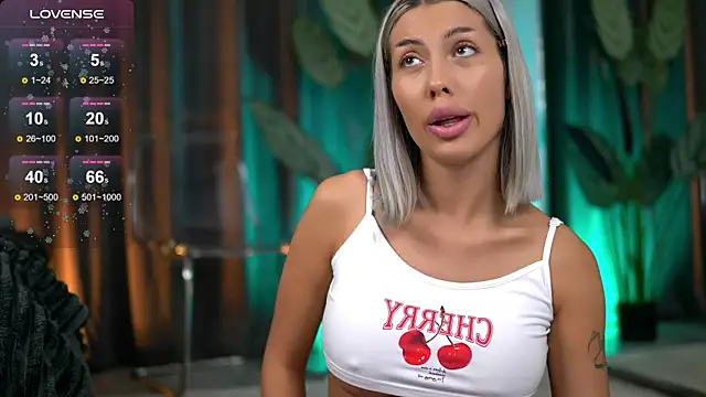 AudreyZanne online show from September 2025 03:18:02 AM