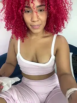 Snapshot of RubyRossel chatting on April 2026 06:56:02 PM RubyRossel online show from April 2026 06:56:02 PM