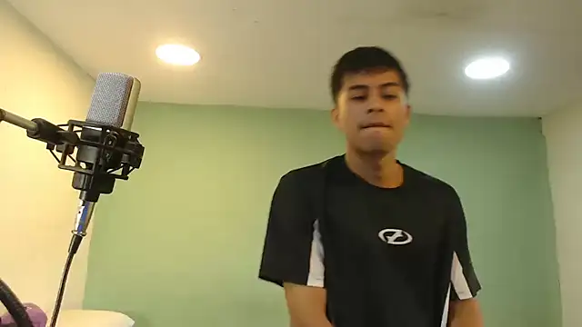 danielitopapuu online show from June 2026 01:32:02 PM