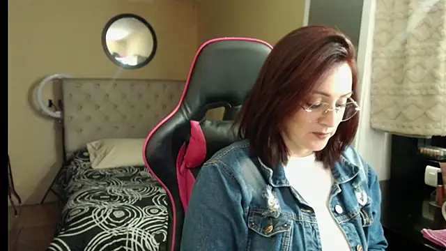 Snapshot of Carol_Scottt chatting on October 2025 10:07:02 PM Carol Scottt online show from October 2025 10:07:02 PM
