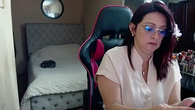 Snapshot of Carol_Scottt chatting on July 2026 05:17:01 PM Carol Scottt online show from July 2026 05:17:01 PM