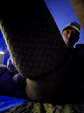 Snapshot of McdyllanXX chatting on February 2025 01:11:02 AM McdyllanXX online show from February 2025 01:11:02 AM