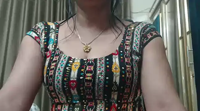 desi-maisa130 online show from January 2025 05:15:01 PM