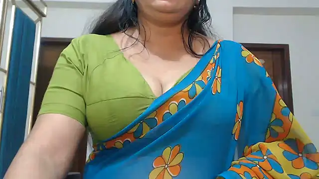 Snapshot of desi-maisa130 chatting on May 2026 05:12:02 PM desi-maisa130 online show from May 2026 05:12:02 PM