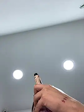 Snapshot of SophiaLaurens chatting on March 2025 04:03:02 AM SophiaLaurens online show from March 2025 04:03:02 AM