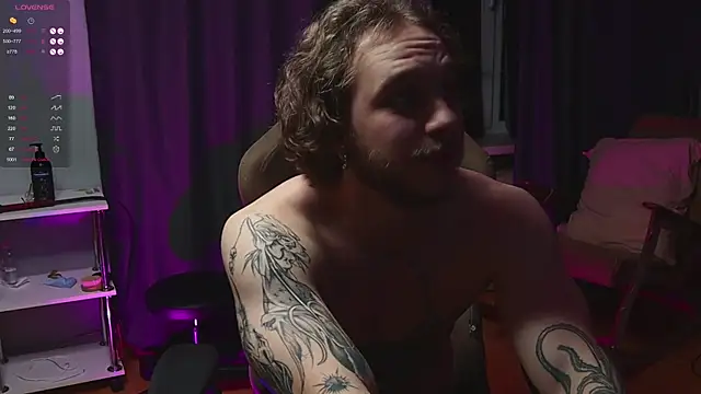 pleasure8869 online show from October 2025 04:38:01 PM