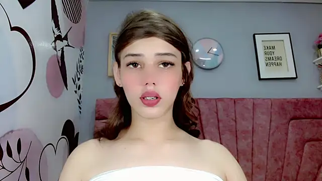 ValeriaAguilar online show from February 2025 04:00:02 PM