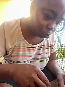 Snapshot of JCCaramelbarbie1 chatting on September 2025 01:00:01 PM JCCaramelbarbie1 online show from September 2025 01:00:01 PM