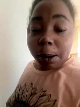 Snapshot of JCCaramelbarbie1 chatting on October 2025 02:07:02 PM JCCaramelbarbie1 online show from October 2025 02:07:02 PM