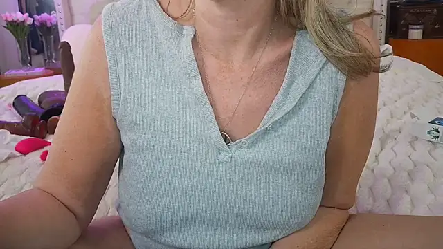 VegasDani online show from April 2026 09:18:01 AM