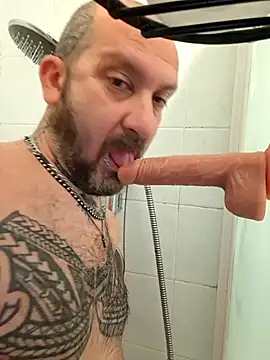 Snapshot of teddy79good chatting on December 2025 01:07:01 PM teddy79good online show from December 2025 01:07:01 PM