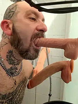 Snapshot of teddy79good chatting on January 2026 04:44:01 PM teddy79good online show from January 2026 04:44:01 PM