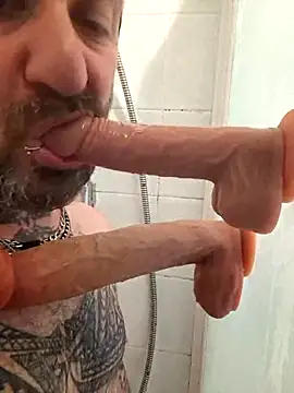 Snapshot of teddy79good chatting on April 2026 04:08:01 PM teddy79good online show from April 2026 04:08:01 PM