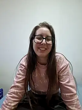 Snapshot of Sarah459 chatting on December 2024 08:03:02 PM Sarah459 online show from December 2024 08:03:02 PM