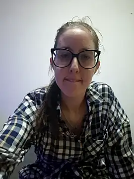 Snapshot of Sarah459 chatting on January 2025 05:54:02 PM Sarah459 online show from January 2025 05:54:02 PM