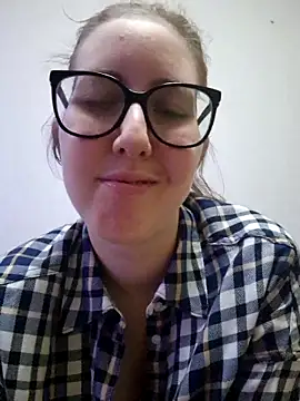 Snapshot of Sarah459 chatting on April 2026 07:11:02 PM Sarah459 online show from April 2026 07:11:02 PM