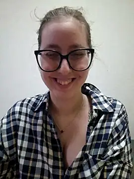 Snapshot of Sarah459 chatting on April 2026 07:11:01 PM Sarah459 online show from April 2026 07:11:01 PM