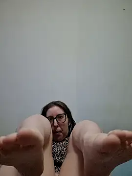 Snapshot of Sarah459 chatting on April 2026 09:39:33 PM Sarah459 online show from April 2026 09:39:33 PM