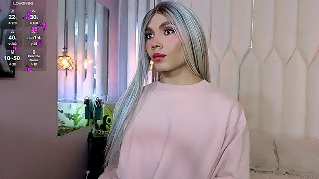 Megan Do Santos online show from April 2026 07:59:01 PM