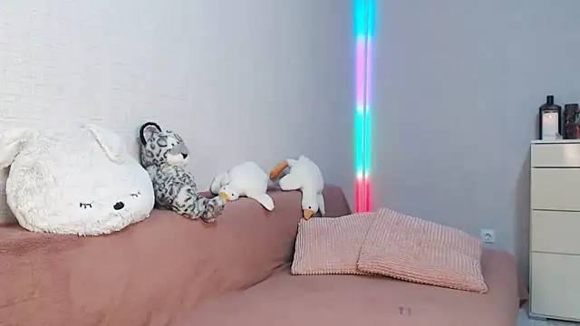 lovely hayley online show from February 2026 09:53:02 PM