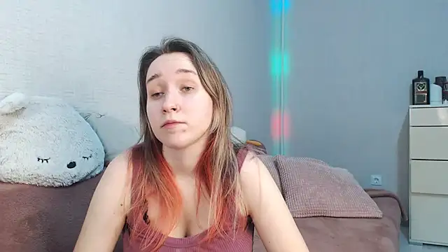Snapshot of lovely_hayley chatting on March 2026 08:17:01 PM lovely hayley online show from March 2026 08:17:01 PM