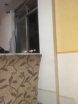 bellinii07 online show from February 2025 02:14:02 AM