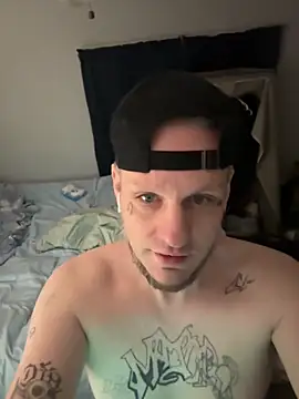 Snapshot of VixyGang chatting on February 2026 12:07:01 AM VixyGang online show from February 2026 12:07:01 AM