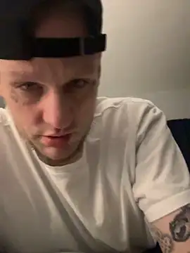 Snapshot of VixyGang chatting on February 2026 06:25:02 AM VixyGang online show from February 2026 06:25:02 AM