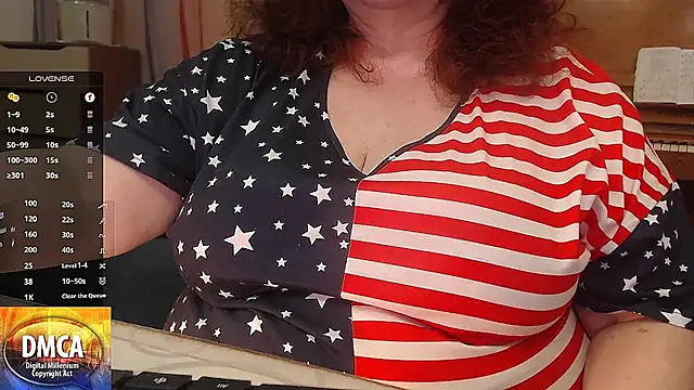 Snapshot of RoseRed69 chatting on February 2025 07:39:02 AM RoseRed69 online show from February 2025 07:39:02 AM