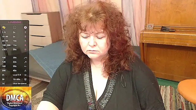 Snapshot of RoseRed69 chatting on February 2025 08:22:01 AM RoseRed69 online show from February 2025 08:22:01 AM