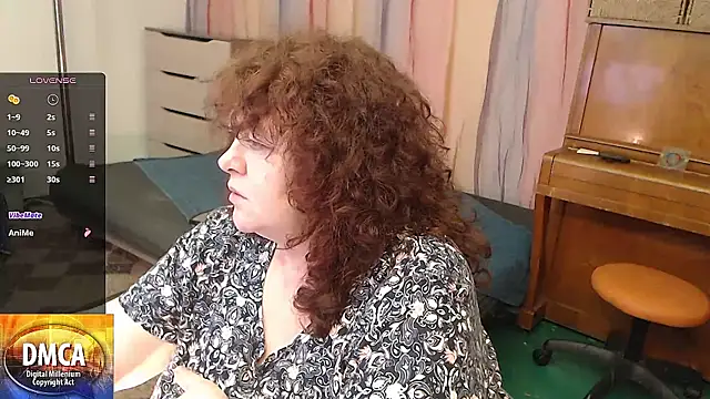 Snapshot of RoseRed69 chatting on February 2025 12:38:02 PM RoseRed69 online show from February 2025 12:38:02 PM