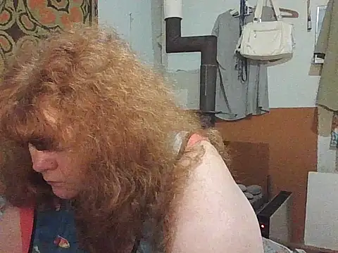 Snapshot of RoseRed69 chatting on September 2025 03:00:02 AM RoseRed69 online show from September 2025 03:00:02 AM