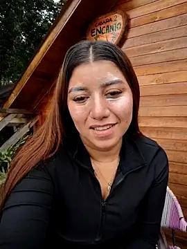 Snapshot of caro_sweett chatting on March 2026 12:45:02 PM caro sweett online show from March 2026 12:45:02 PM