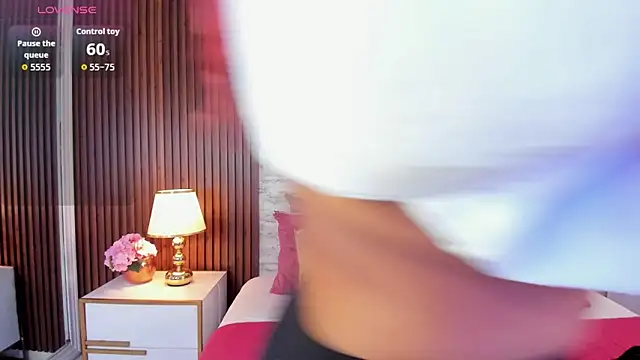 Snapshot of AndreaPink2024 chatting on December 2025 12:44:02 PM AndreaPink2024 online show from December 2025 12:44:02 PM