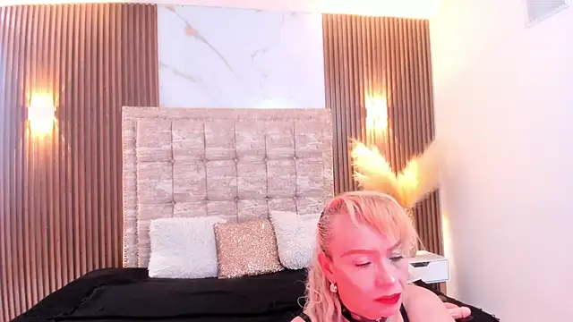 Snapshot of AnastasiaTaylor_ chatting on November 2025 08:09:01 PM AnastasiaTaylor online show from November 2025 08:09:01 PM