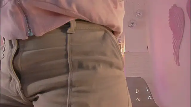 Snapshot of mia_six66 chatting on January 2025 11:36:02 AM mia six66 online show from January 2025 11:36:02 AM