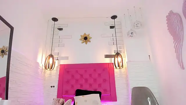 Snapshot of mia_six66 chatting on March 2025 11:05:02 AM mia six66 online show from March 2025 11:05:02 AM