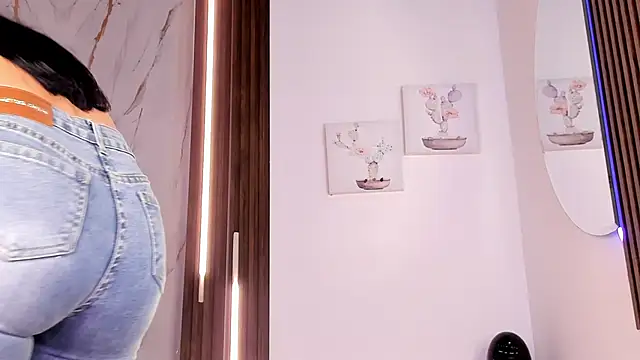 Snapshot of mia_six66 chatting on March 2026 12:09:01 PM mia six66 online show from March 2026 12:09:01 PM