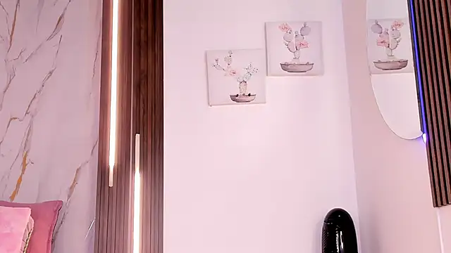 Snapshot of mia_six66 chatting on March 2026 12:10:02 PM mia six66 online show from March 2026 12:10:02 PM