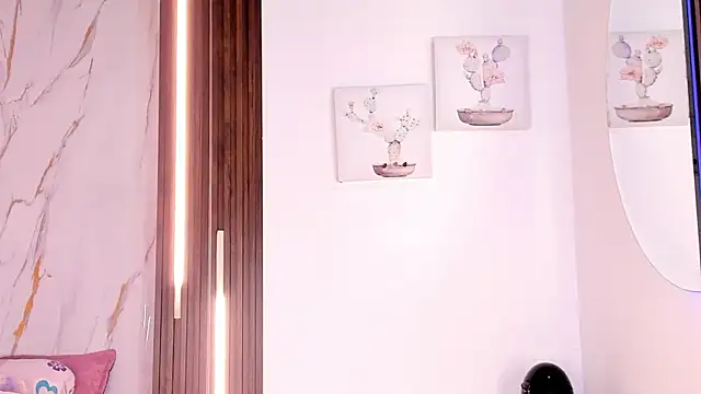 Snapshot of mia_six66 chatting on March 2026 12:08:01 PM mia six66 online show from March 2026 12:08:01 PM